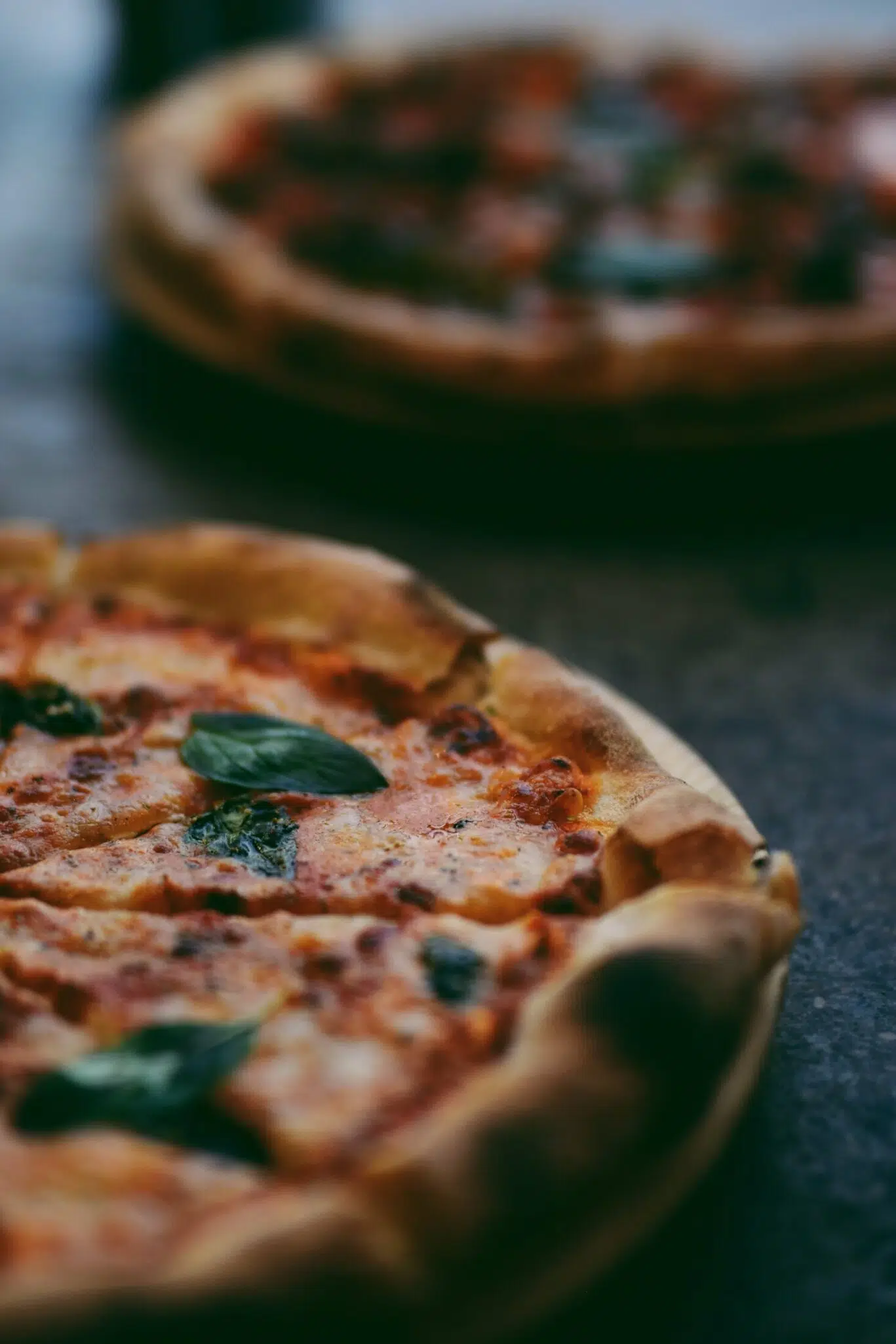 food-and-drinks-pizza