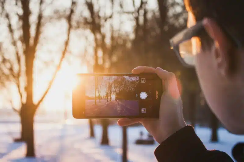 Lust auf Schneezauber, Weihnachtsmärkte und gemütliche Cafés? Los, raus aus dem Winterblues, den dicken Schal umgeworfen und ab ins Getümmel.